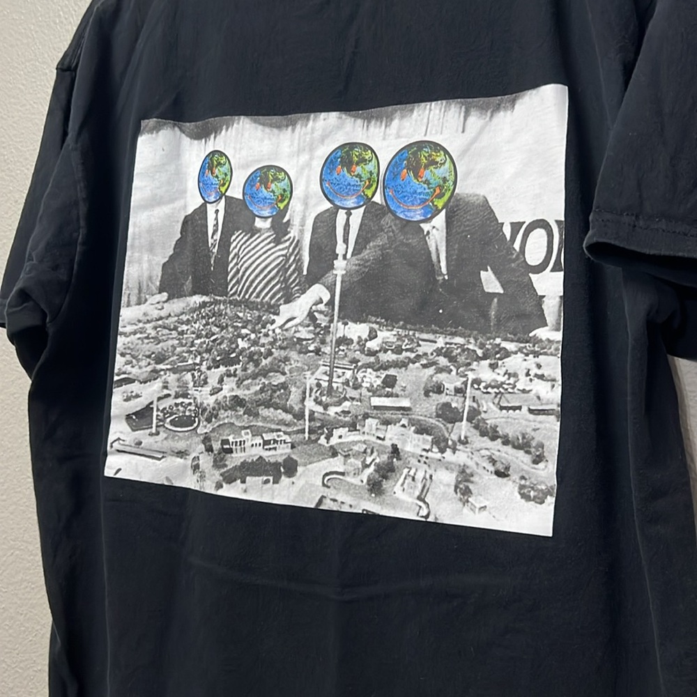 Cactus Jack by Travis Scott Astroworld Staff T-Shirt - Picture 9 of 13